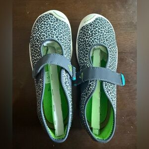 Chloe Kids Shoes in Black and Green